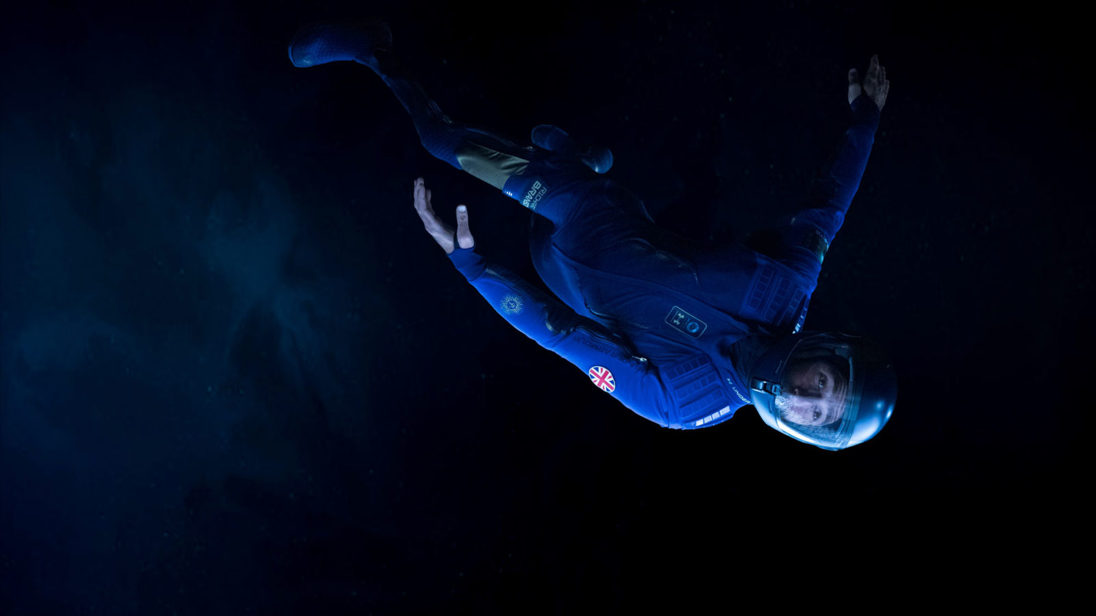 The unveil event in New York showcased the spacewear system on a zero gravity. © Virgin Galactic 
